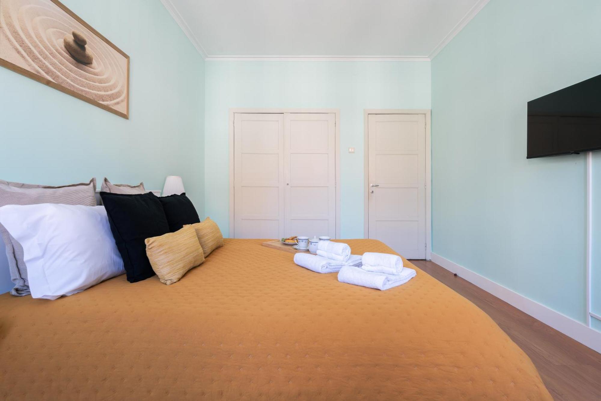 Host Wise - Colorful Bright Flat With Balcony Apartment Porto Cameră foto