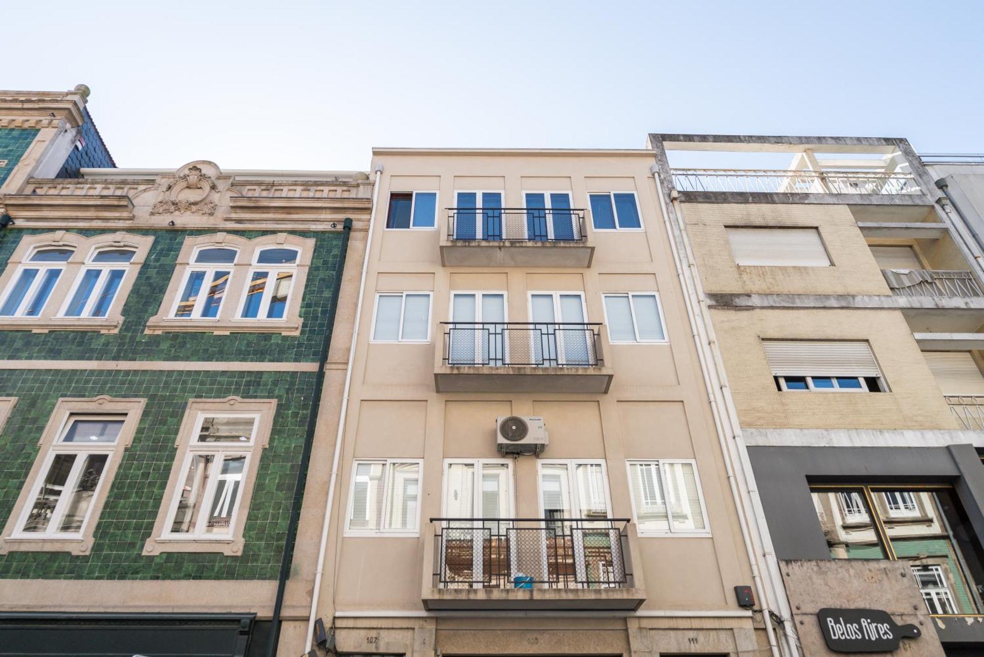Host Wise - Colorful Bright Flat With Balcony Apartment Porto Cameră foto