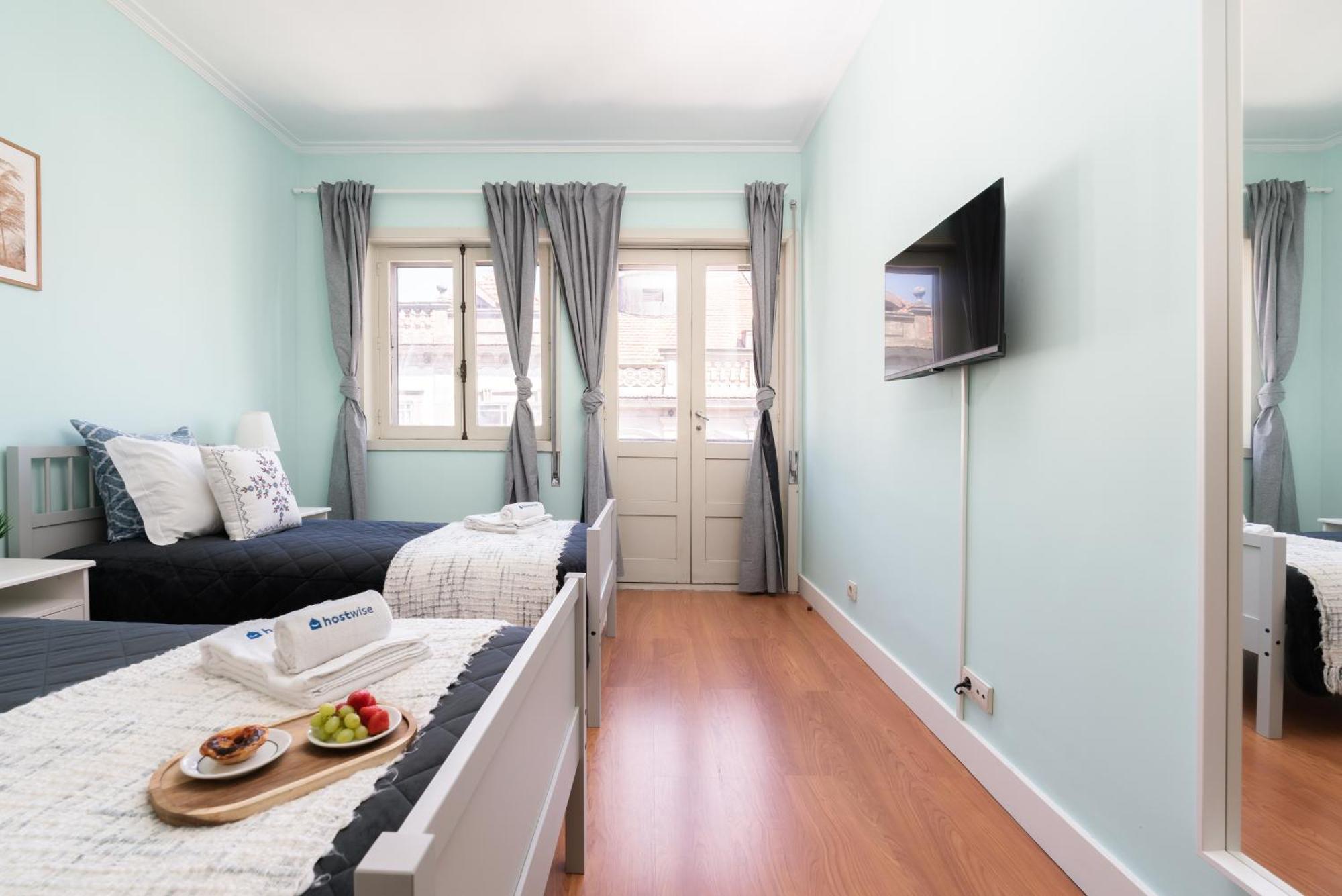 Host Wise - Colorful Bright Flat With Balcony Apartment Porto Cameră foto